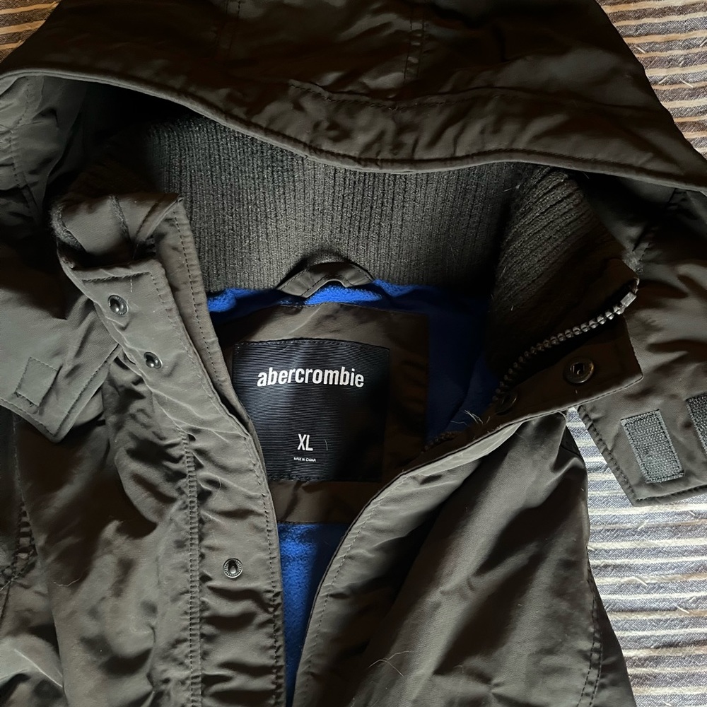 Winter Jacket - Picture 2 of 4